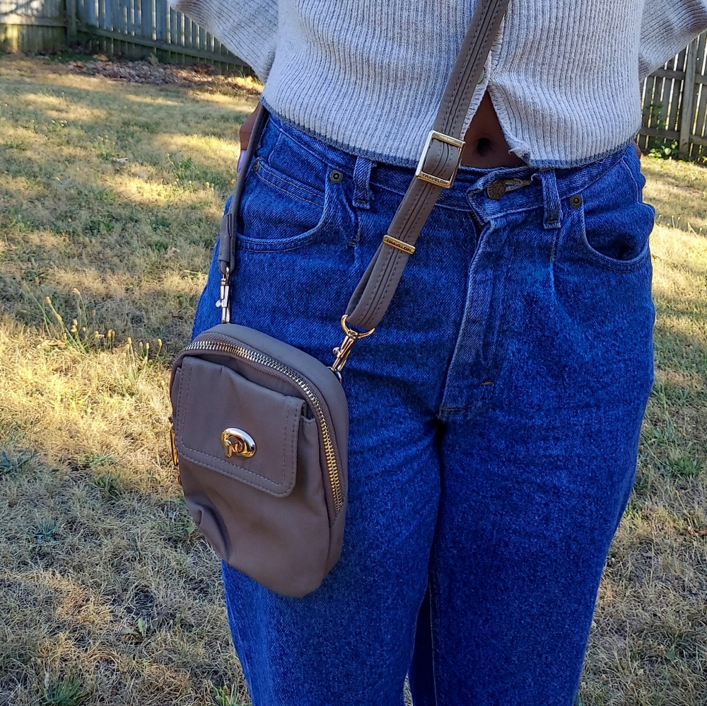 Small Beige Rounded Travelon Crossbody